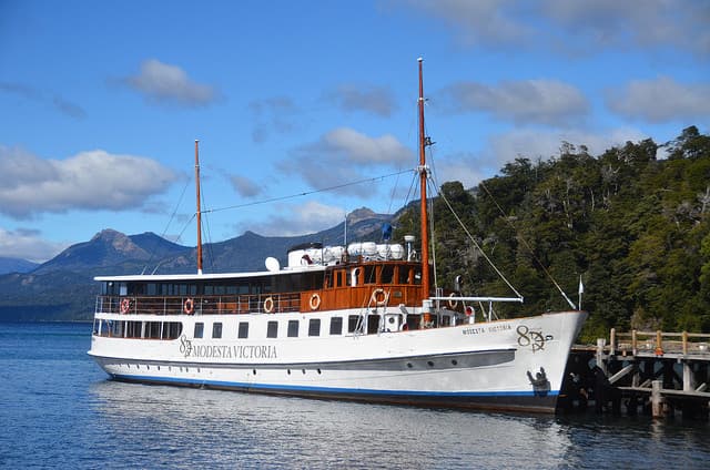 Isla Victoria y Bosque de Arrayanes